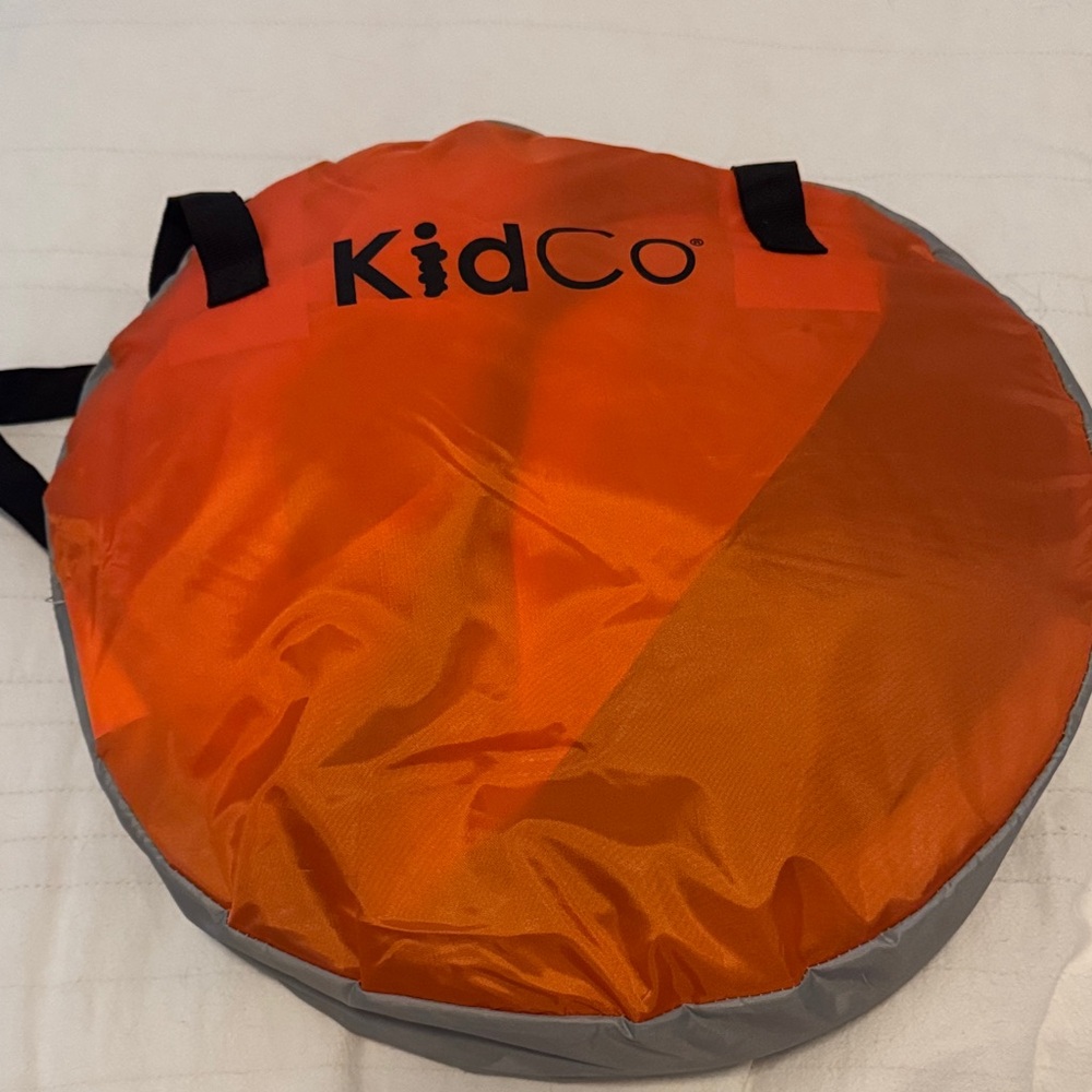 Orange KidCo PeaPod travel tent